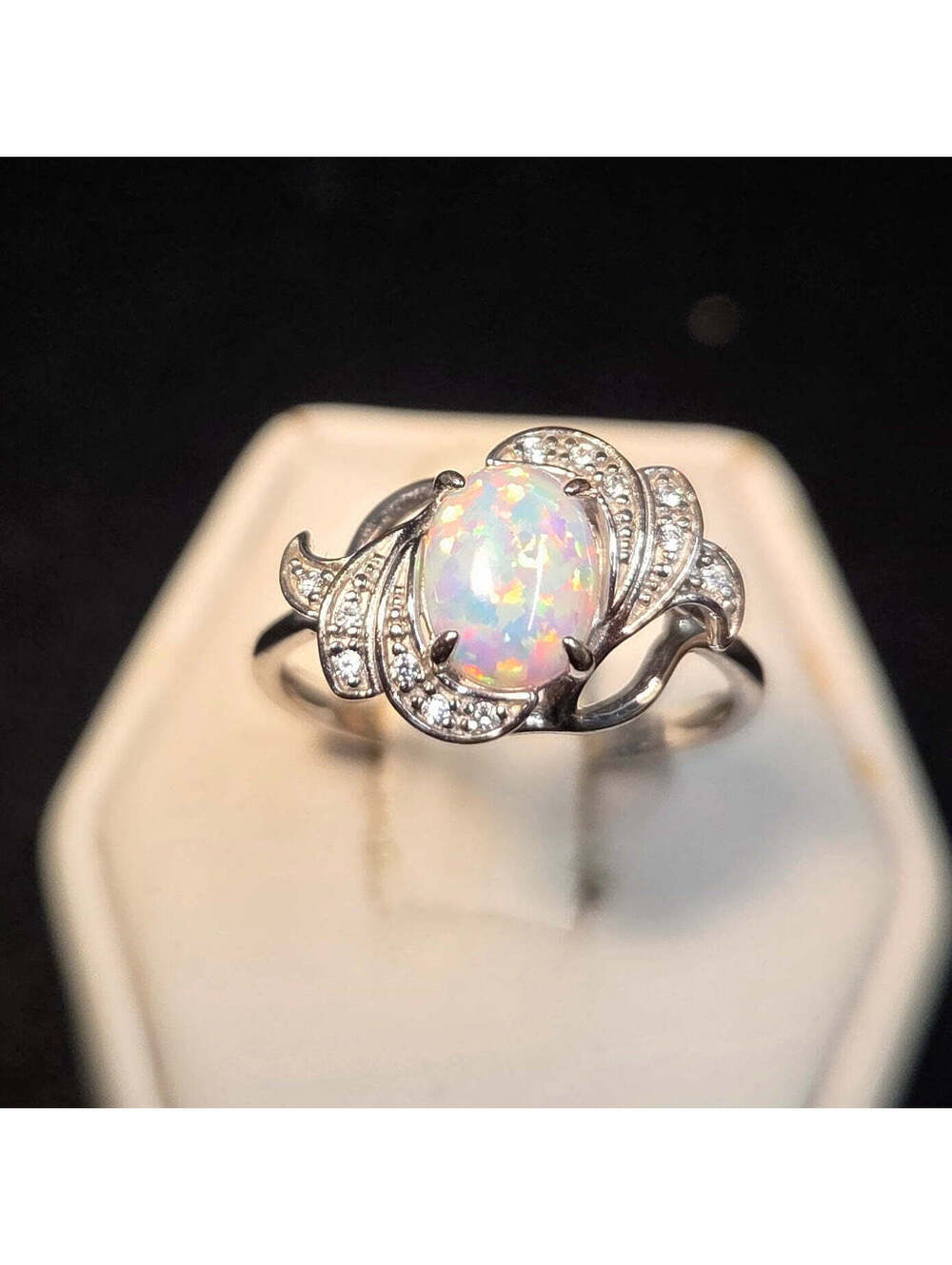 Opalescent Sterling Silver Cocktail Ring sz 8